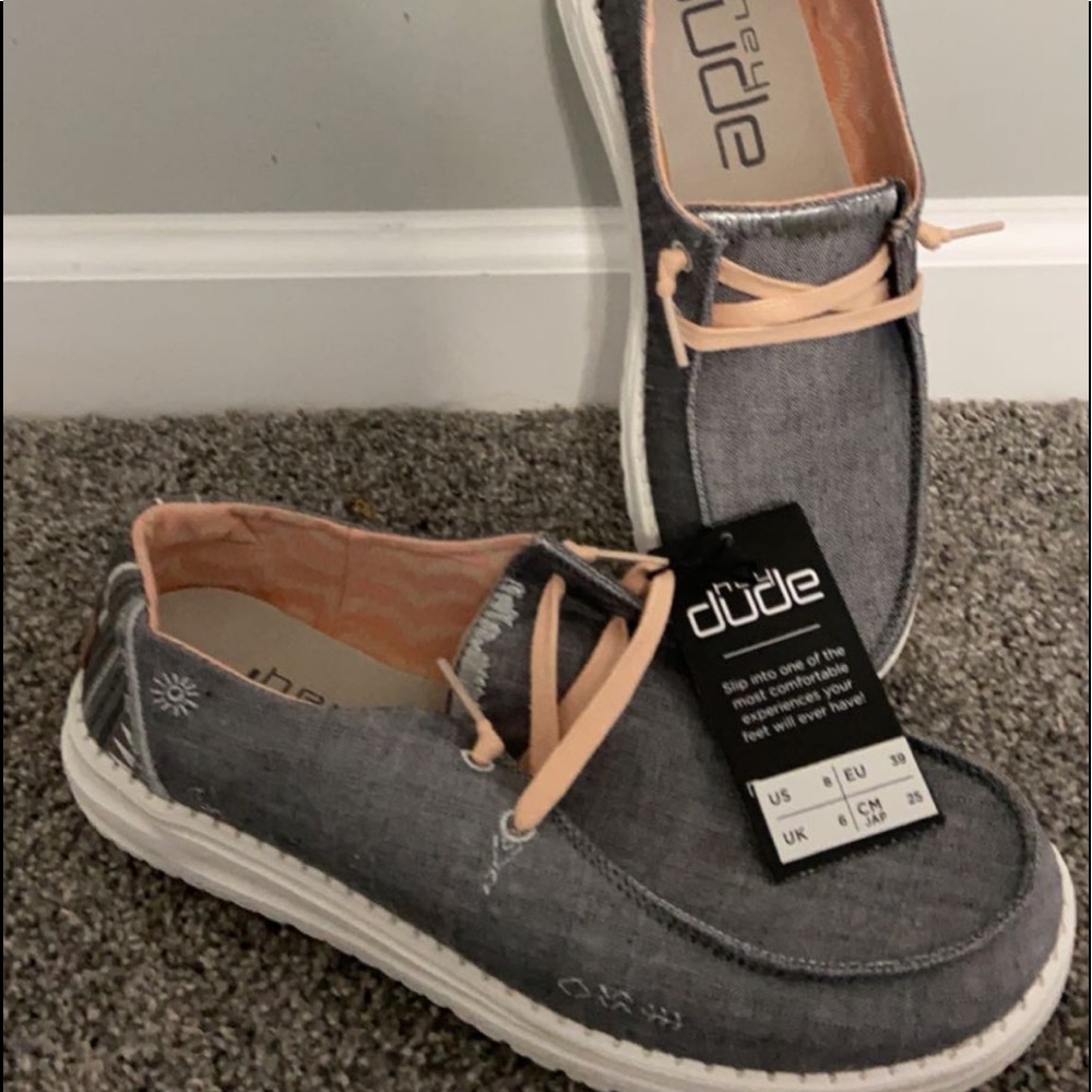 NWT Hey Dude Shoes